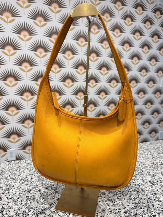 Coach Handbags - Vintage Coach Leather Ergo Hobo Shoulder Bag